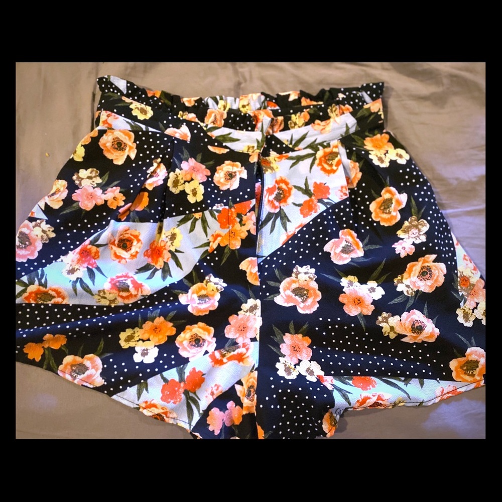 Topshop high waisted floral shorts